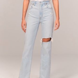 Abercrombie Ultra High Rise 90s Straight Jean